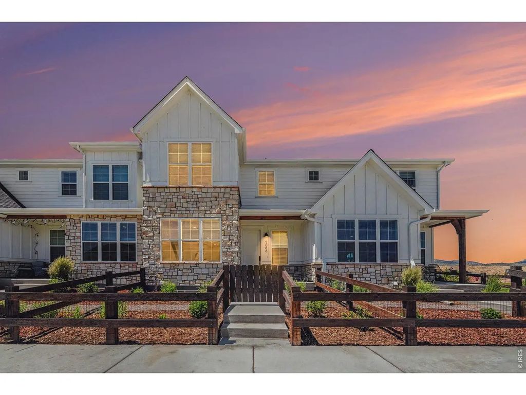 5086 Stonewall St, Loveland