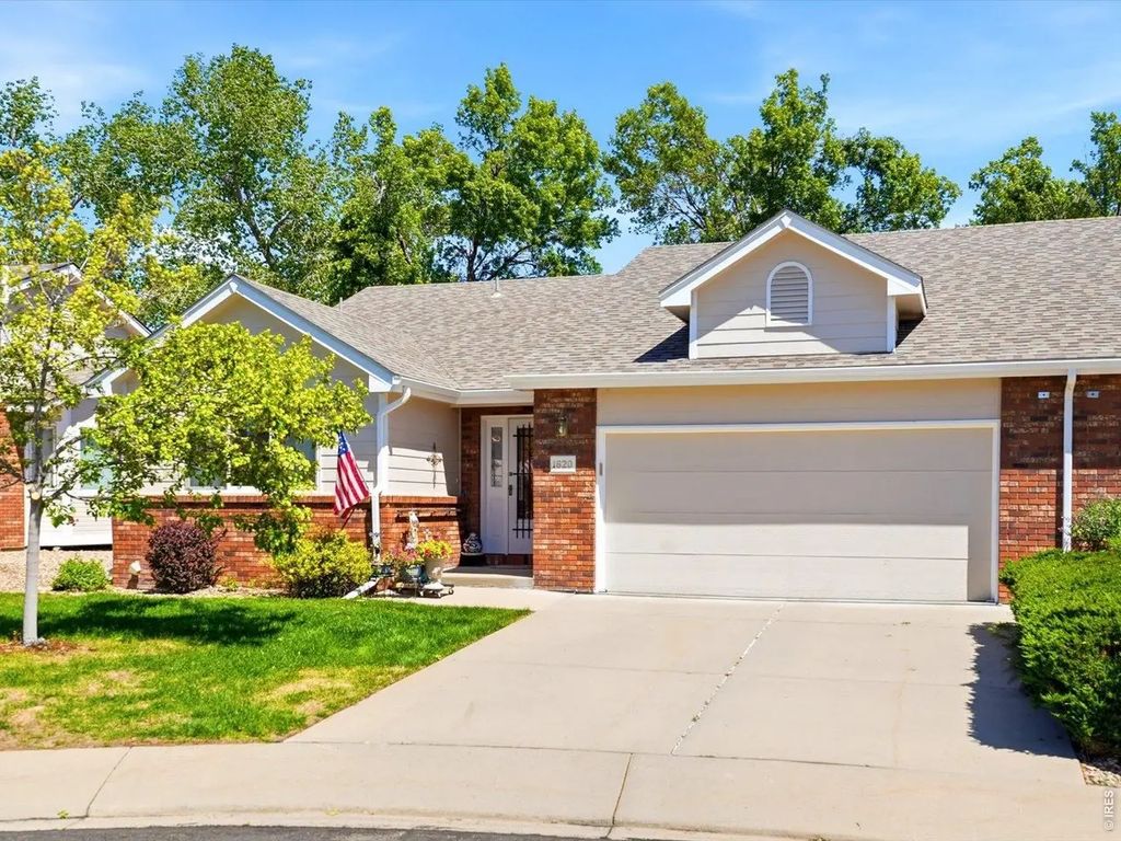 1620 16th Pl, Longmont