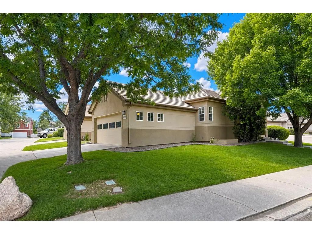 3963 Da Vinci Dr, Longmont