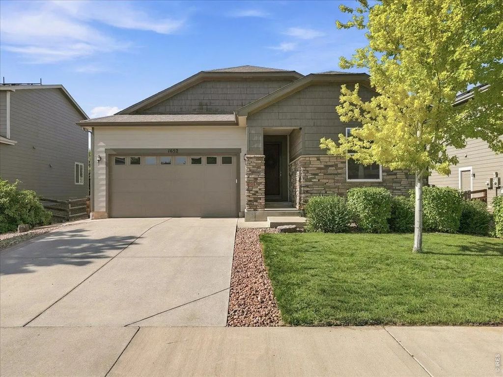 1652 Sorenson Dr, Windsor