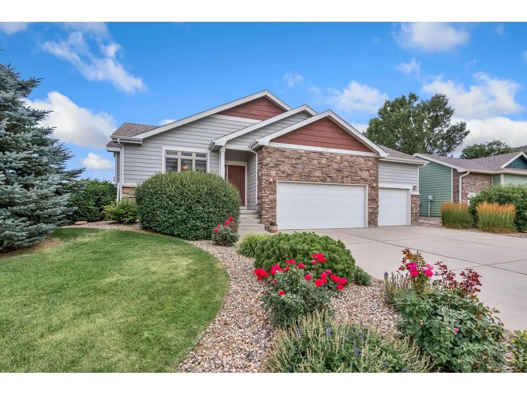 3793 Wine Cup St, Wellington
