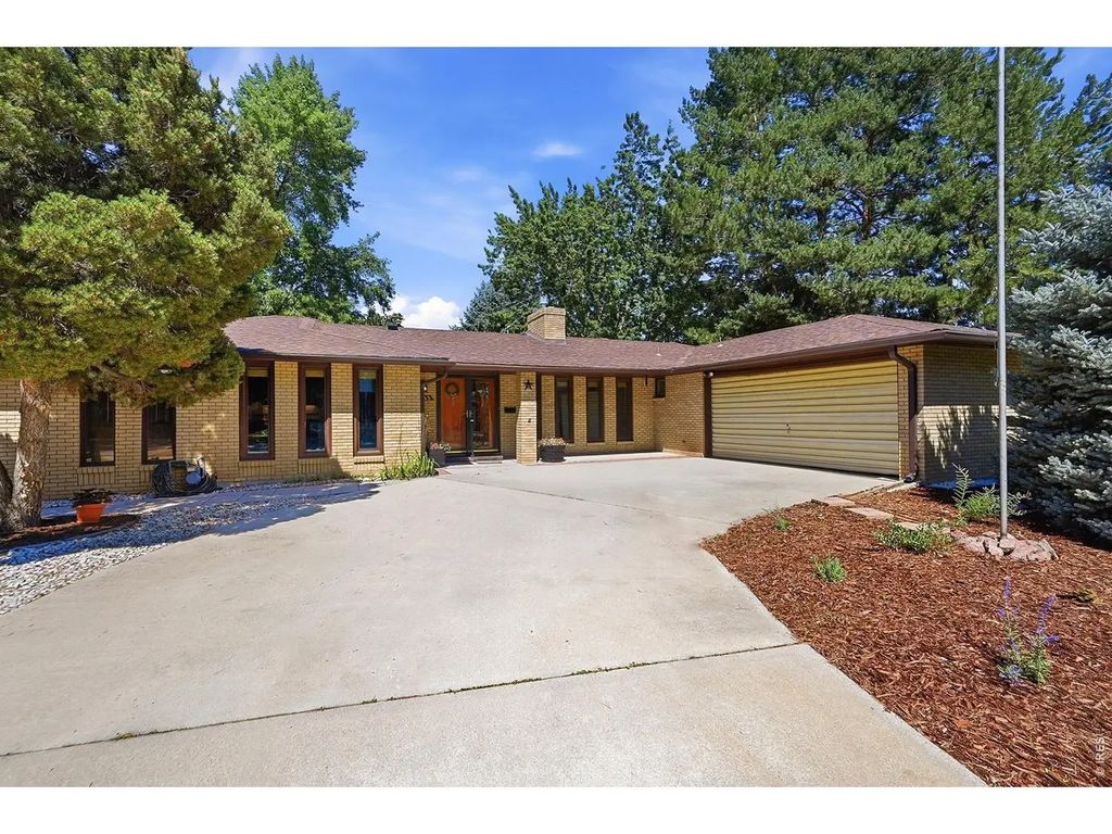 1843 Jewel Dr, Longmont