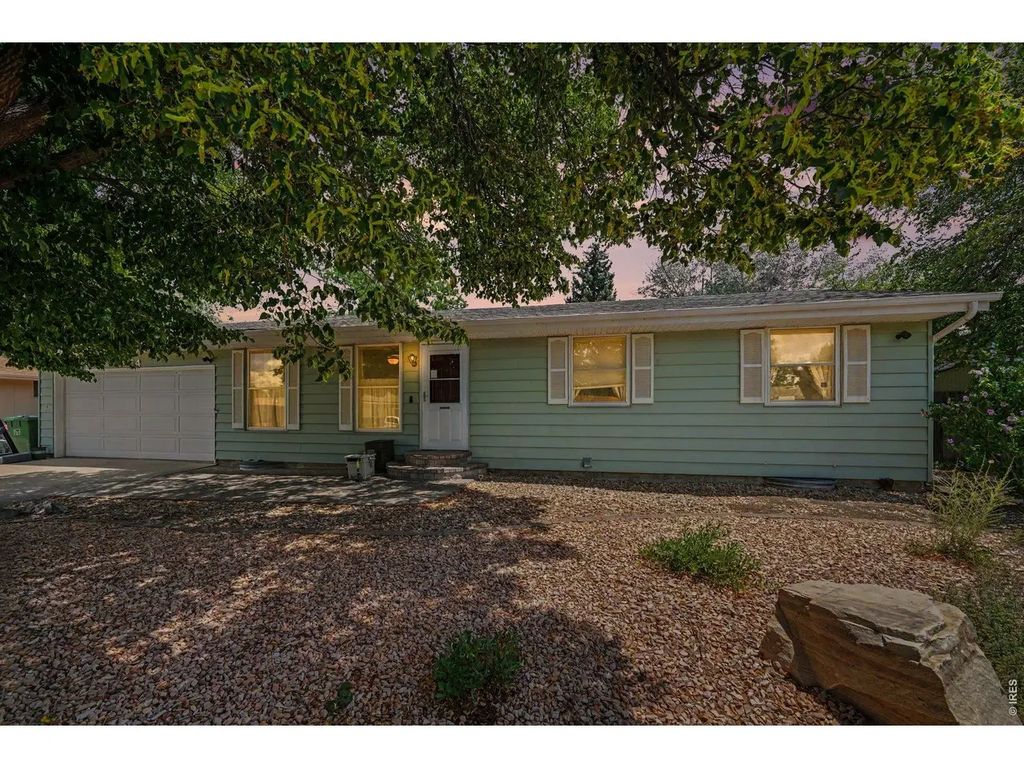3954 Cottonwood Dr, Loveland