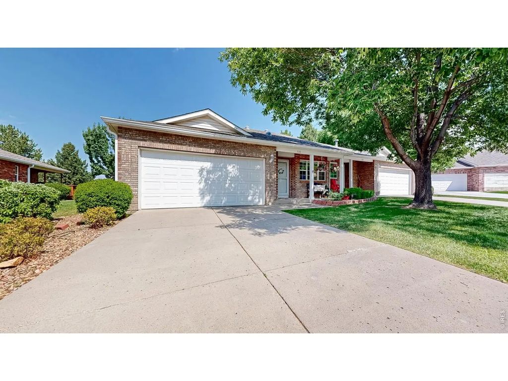 228 Shupe Cir, Loveland