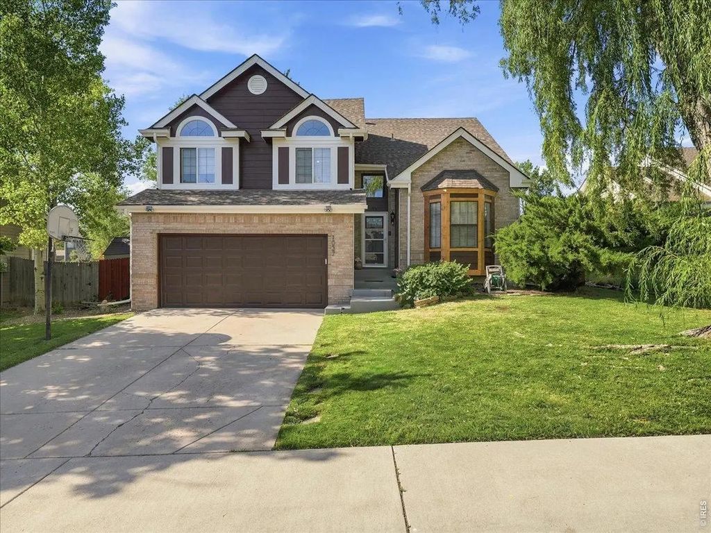 1037 Deer Creek Ln, Fort Collins