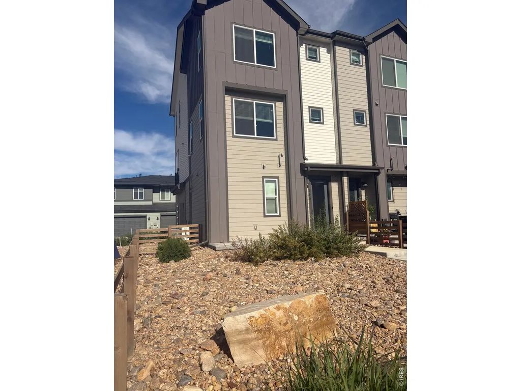 746 Pokeweed Ln, Fort Collins