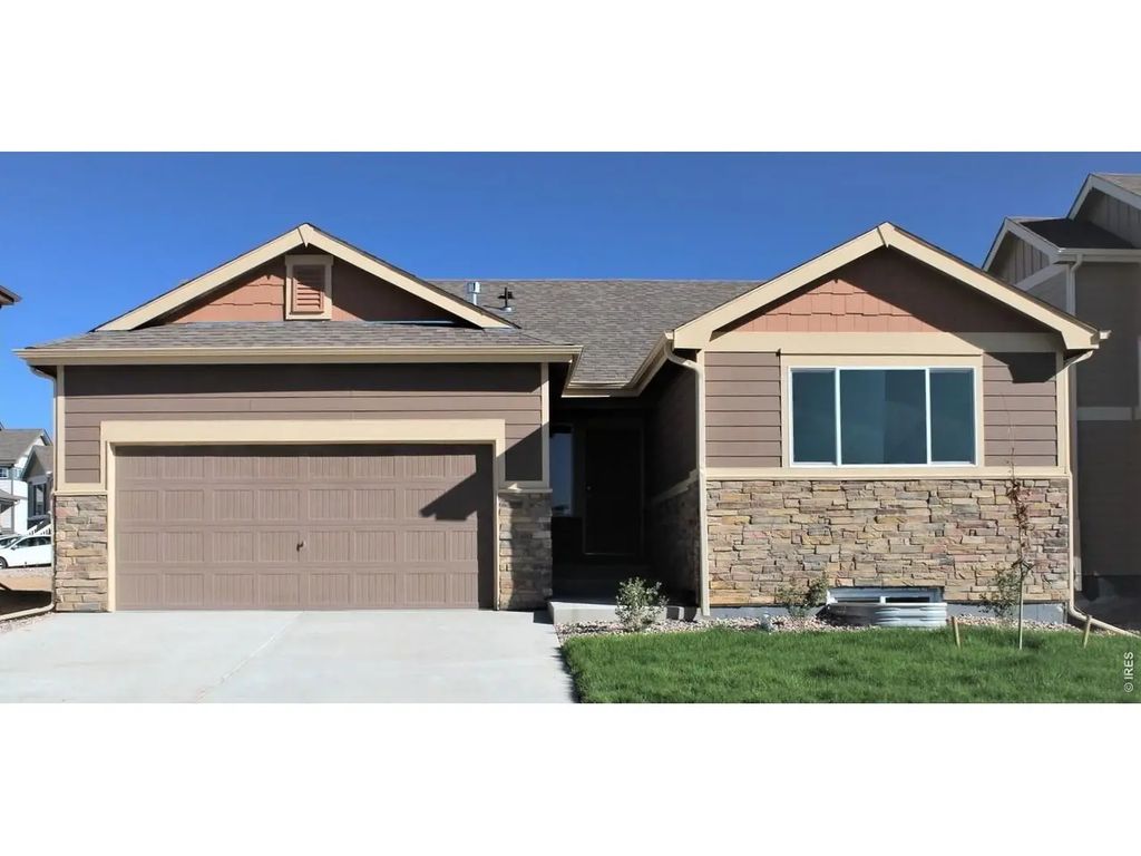 2406 Juno Ln, Johnstown