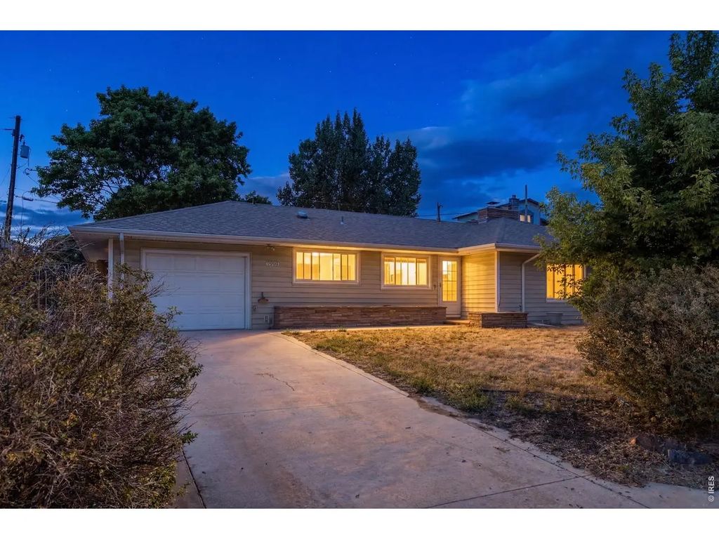 1360 Pine St, Loveland