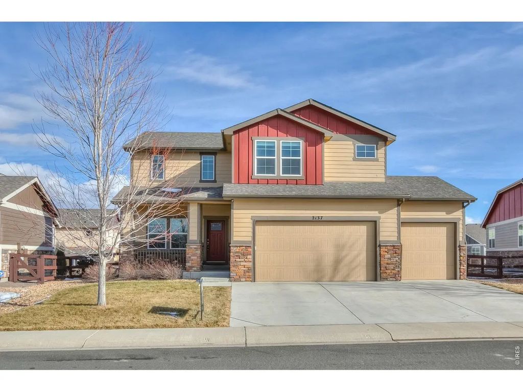 2137 Honeybee Dr, Windsor