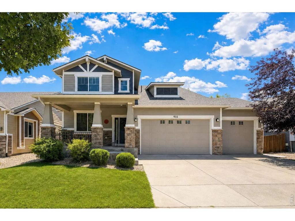 915 Snowy Plain Rd, Fort Collins