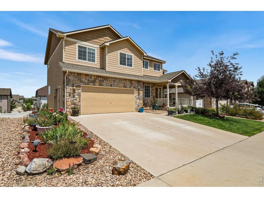 1520 Murrlet St, Berthoud
