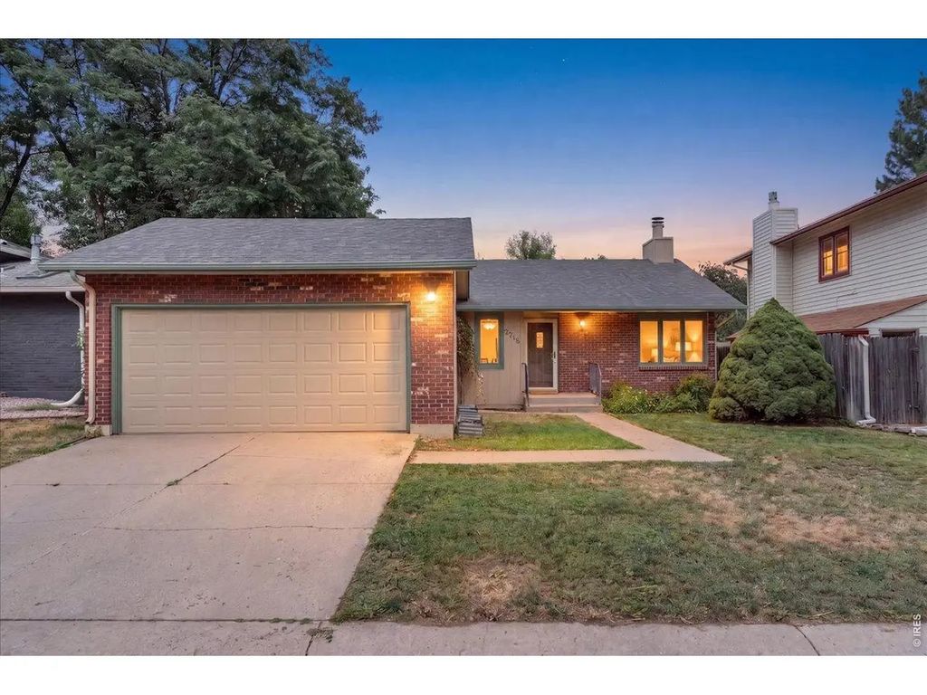 2718 Balmoral Ct, Fort Collins