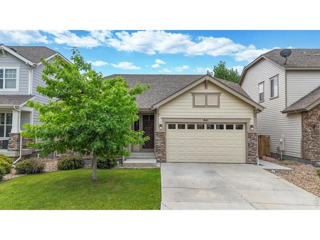 841 Jenny Ln, Berthoud