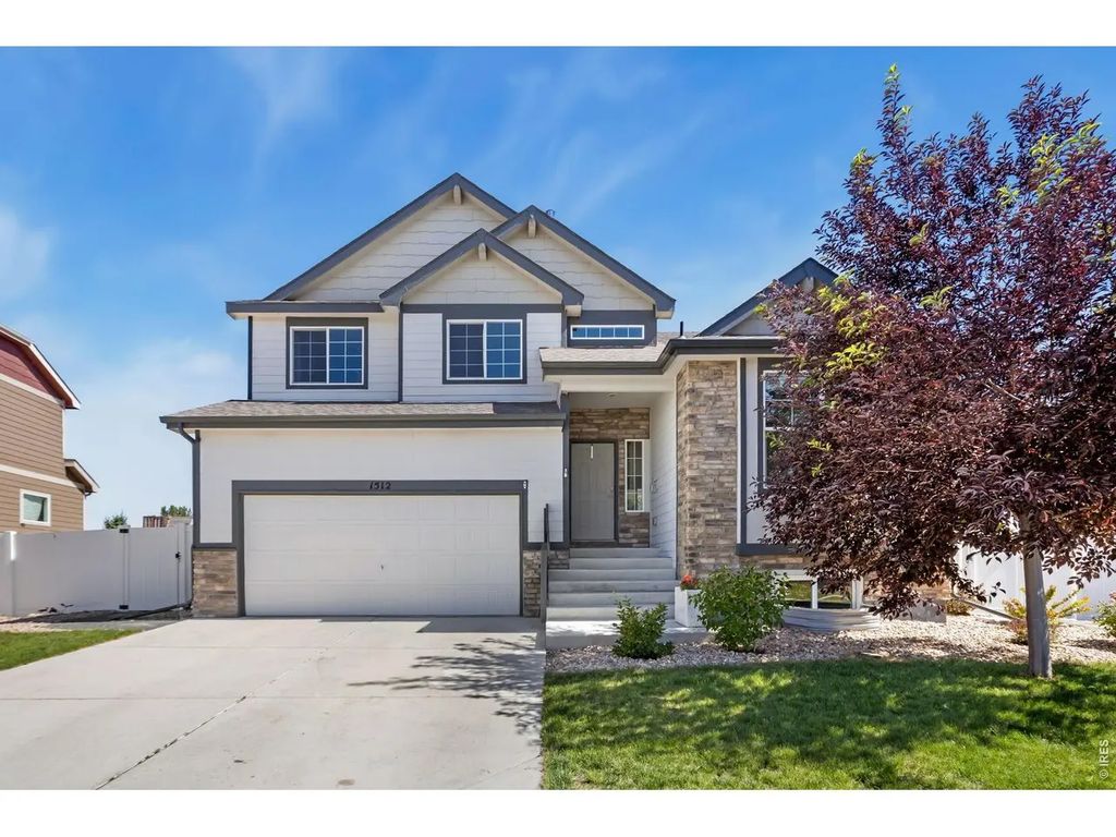 1512 Lake Vista Way, Severance