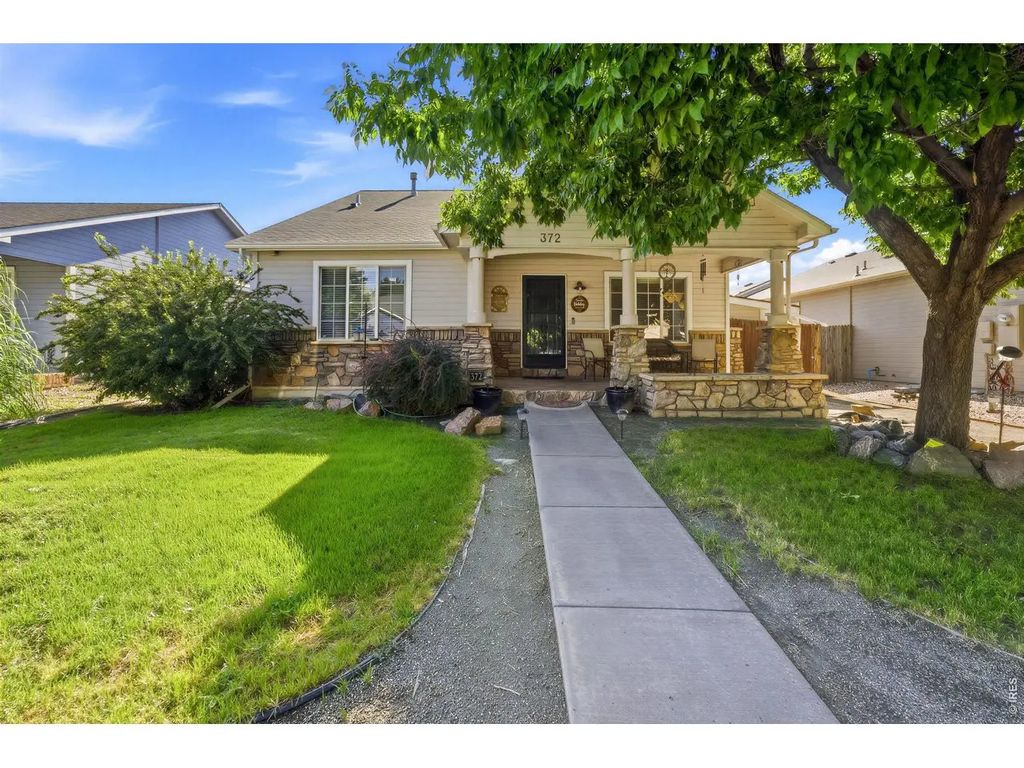 372 Cardinal Ave, Loveland