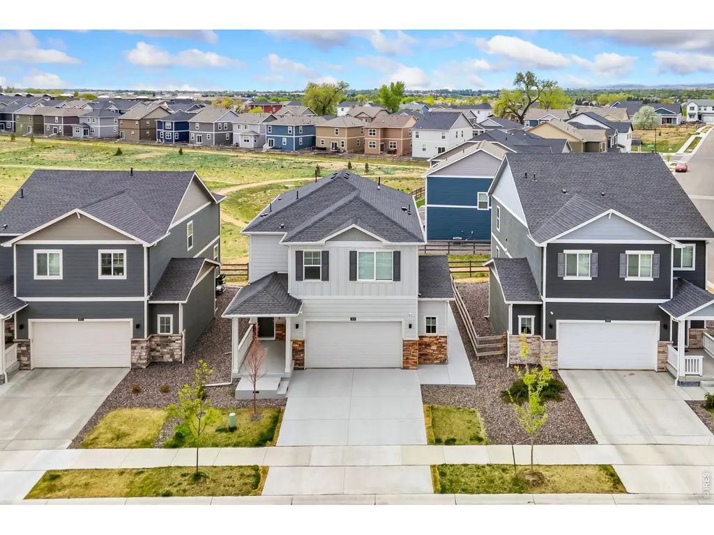 1809 Floating Leaf Dr, Fort Collins