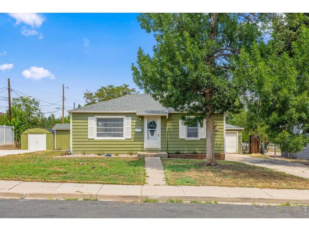 2443 Mountain View Dr, Loveland