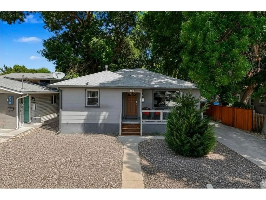 853 E 7th St, Loveland