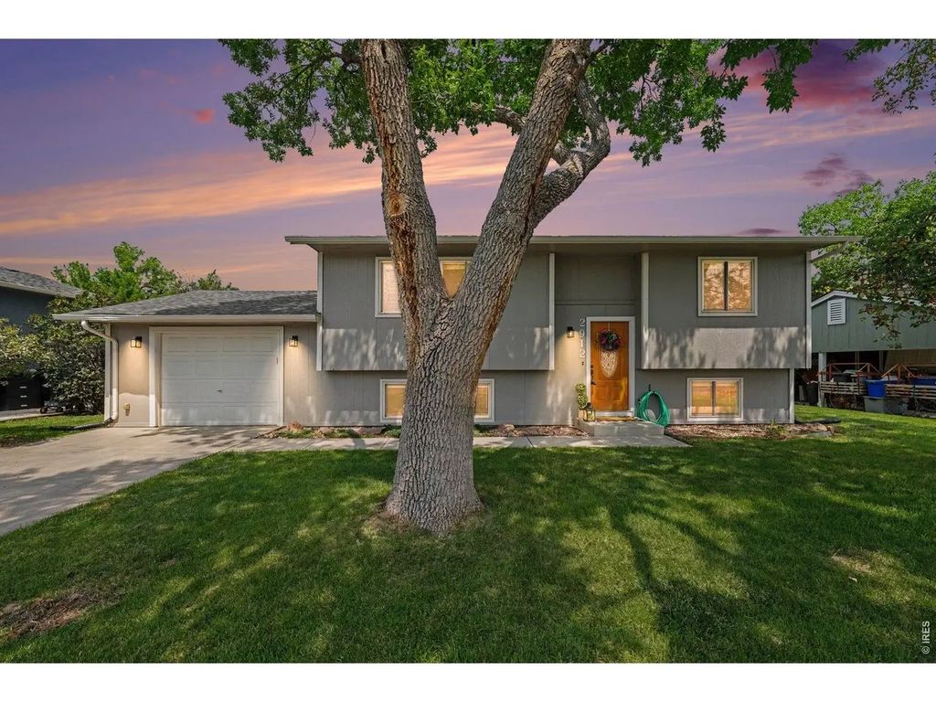 2912 Double Tree Dr, Fort Collins
