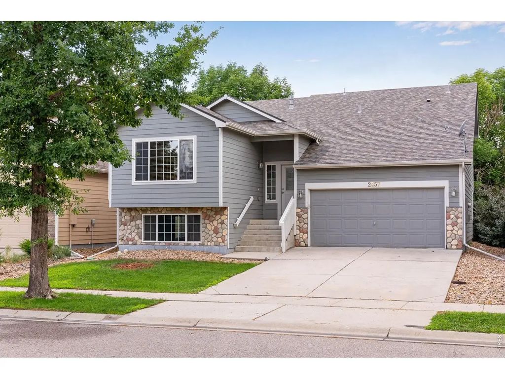 2457 Clarion Ln, Fort Collins