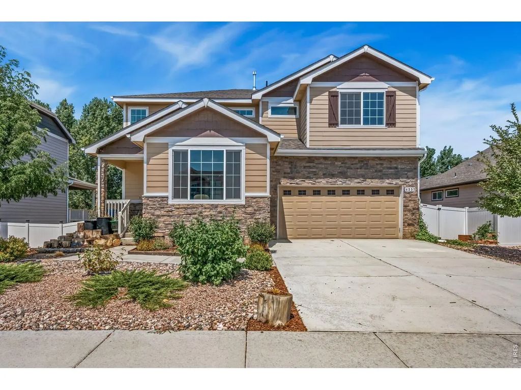 4357 Mountain Sky St, Johnstown