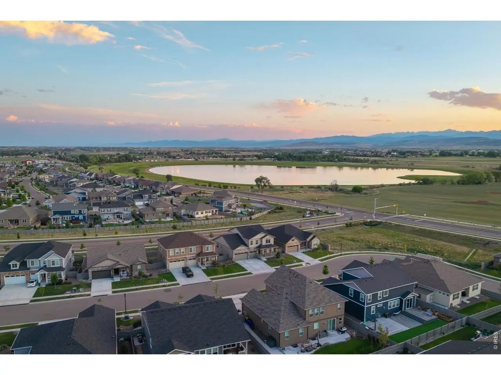 1149 Clara View Dr, Berthoud