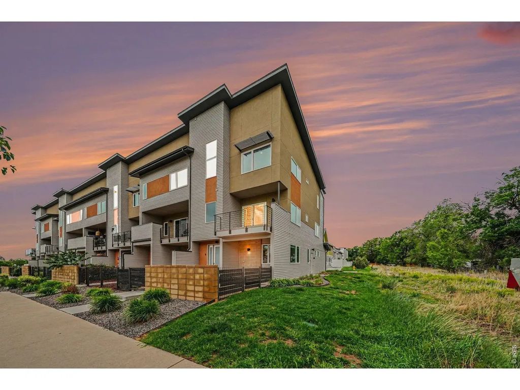 314 Green Leaf St 8, Fort Collins