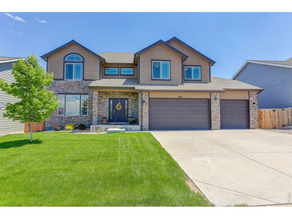 307 Mcgregor Ln, Johnstown