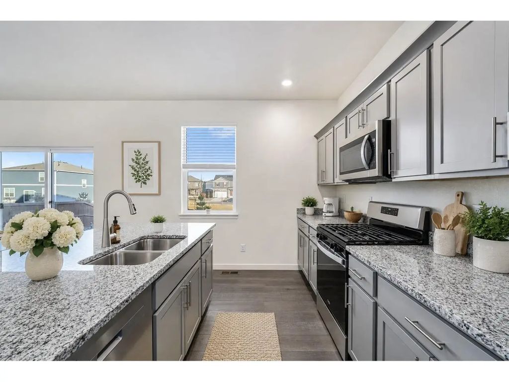 439 Bluebird Rd, Johnstown
