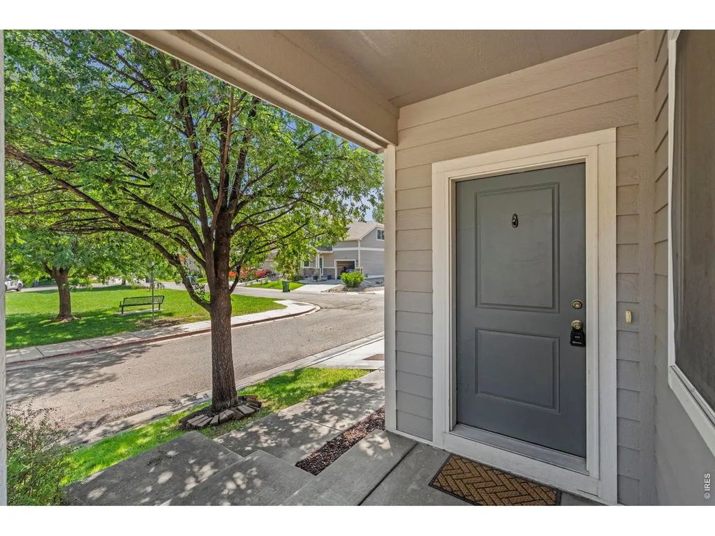 427 Houghton Ct, Fort Collins