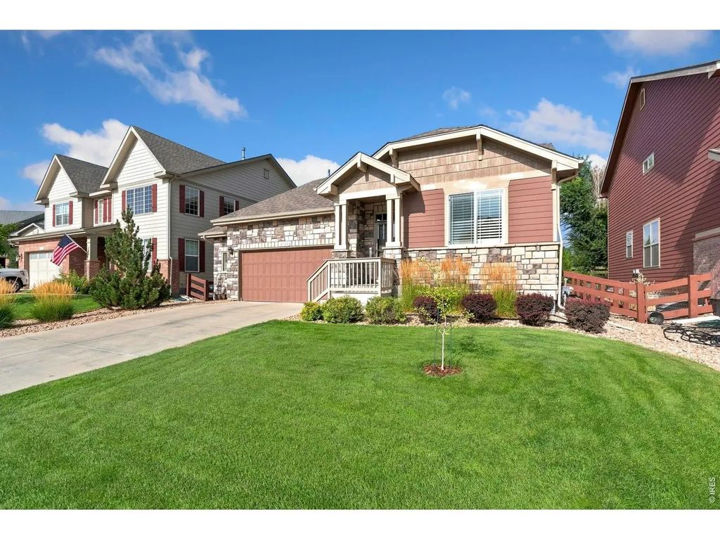 2124 Longfin Ct, Windsor