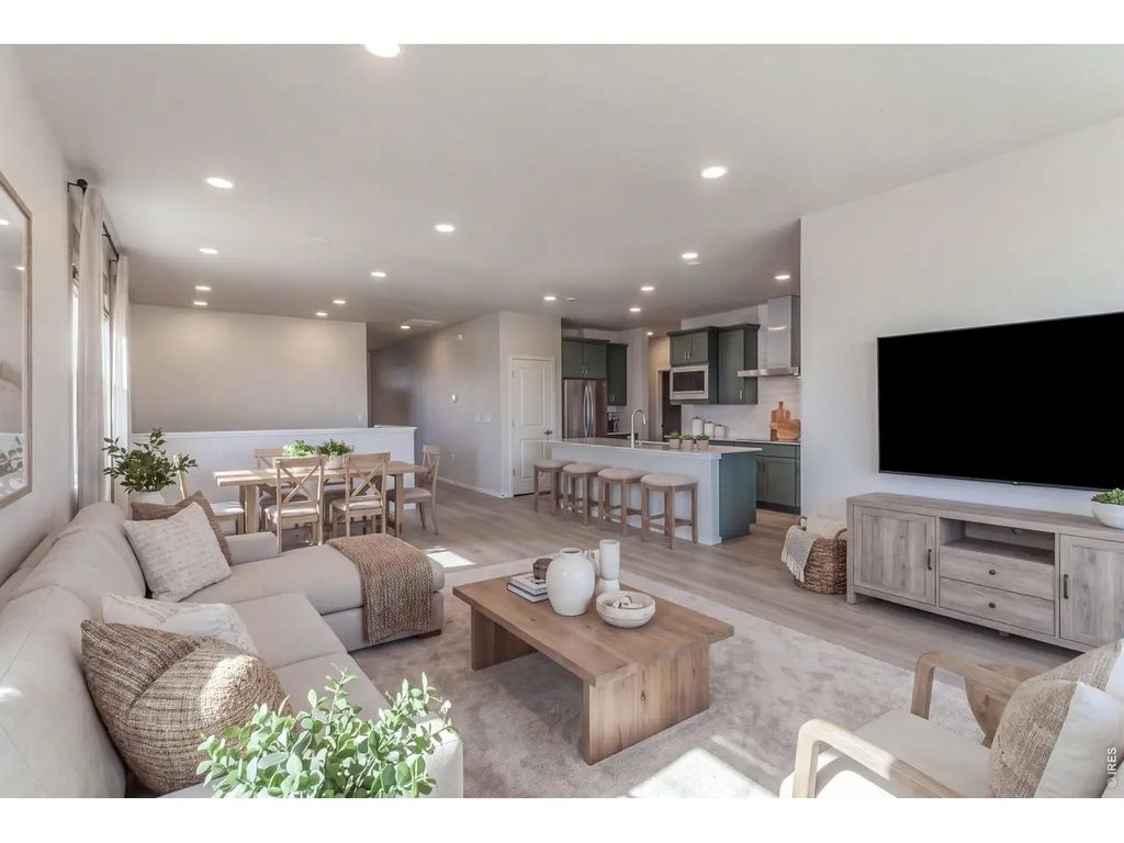 774 Trumpet Ct, Windsor
