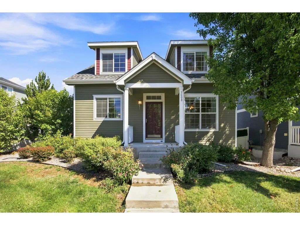 3608 Observatory Dr, Fort Collins