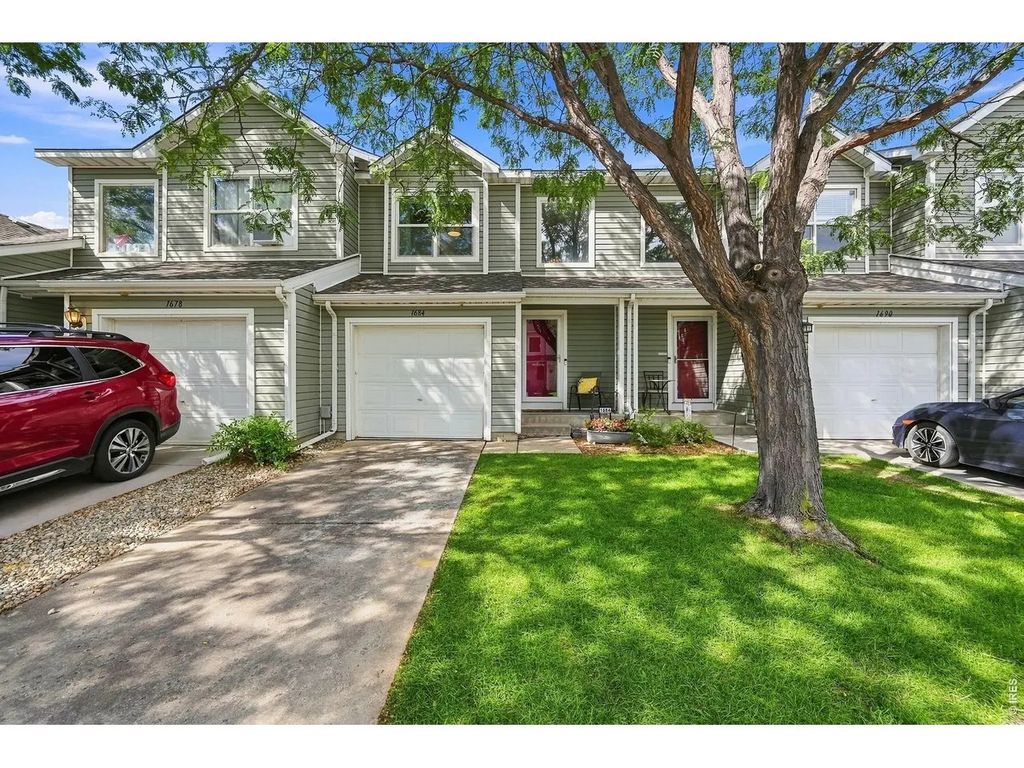 1684 Oak Creek Dr, Loveland