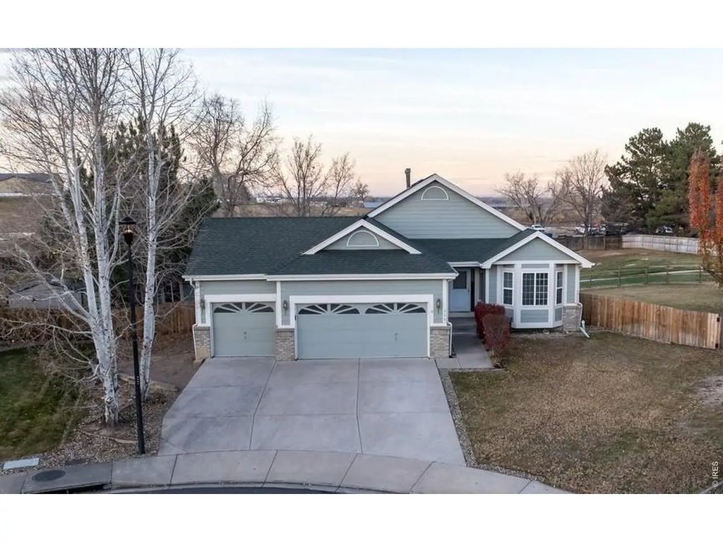 208 Egyptian Ct, Fort Collins