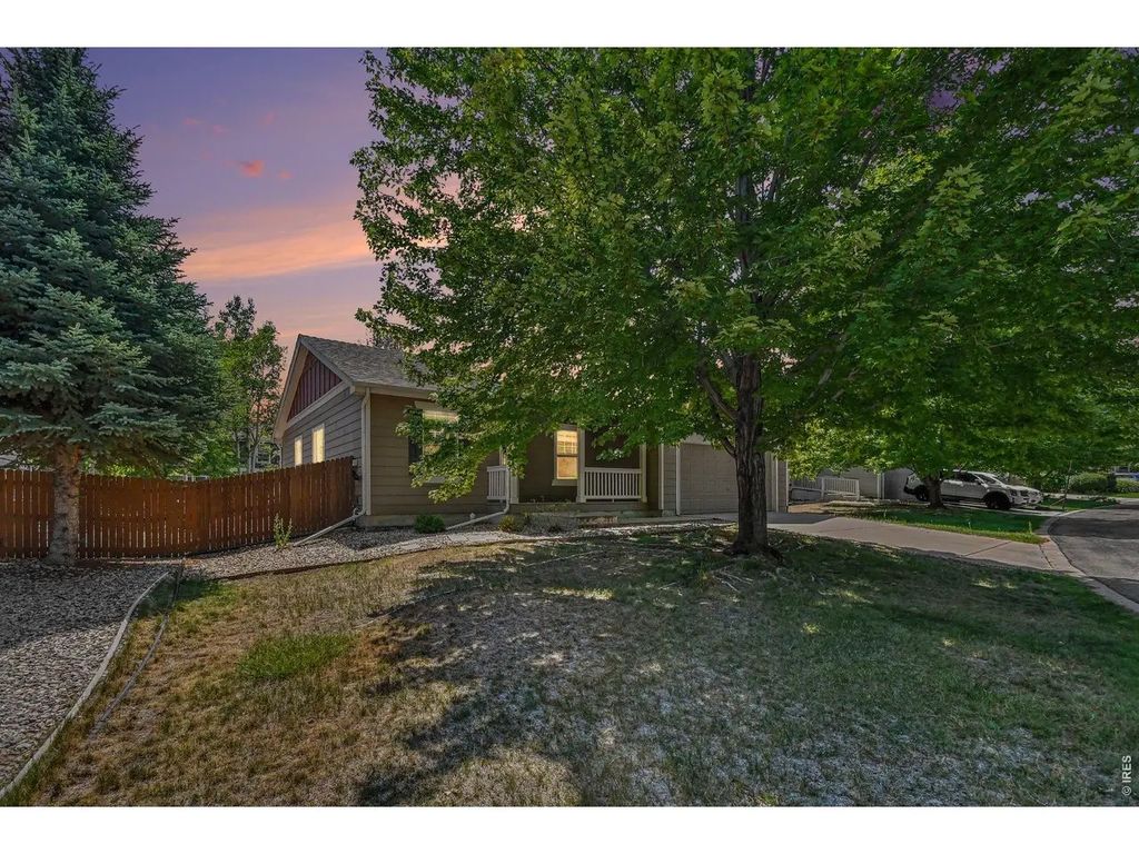 827 Province Rd, Fort Collins