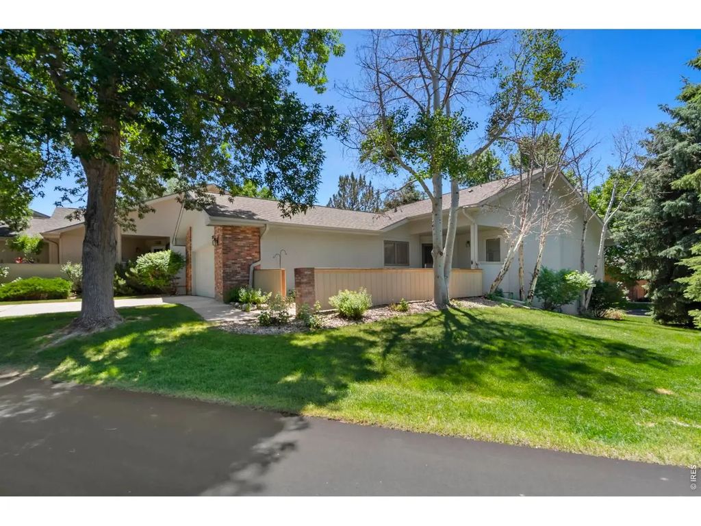 2037 Adriel Dr, Fort Collins