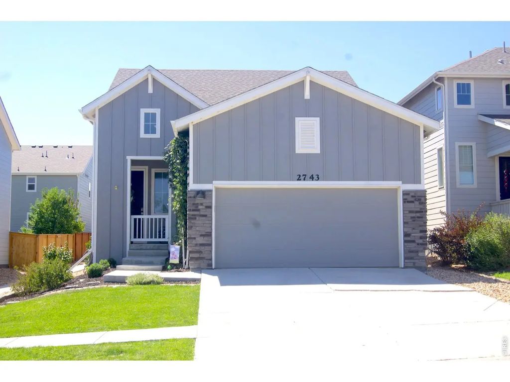 2743 Tallgrass Ln, Berthoud