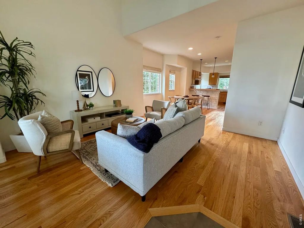 833 S Coffman St 52, Longmont