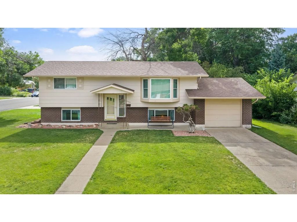 2509 Stanford Rd, Fort Collins