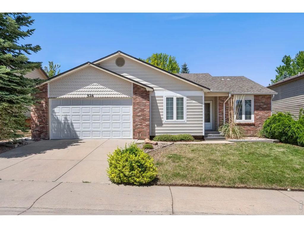 526 Dunraven Dr, Fort Collins