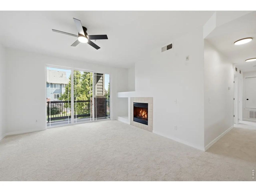2133 Krisron Rd A203, Fort Collins