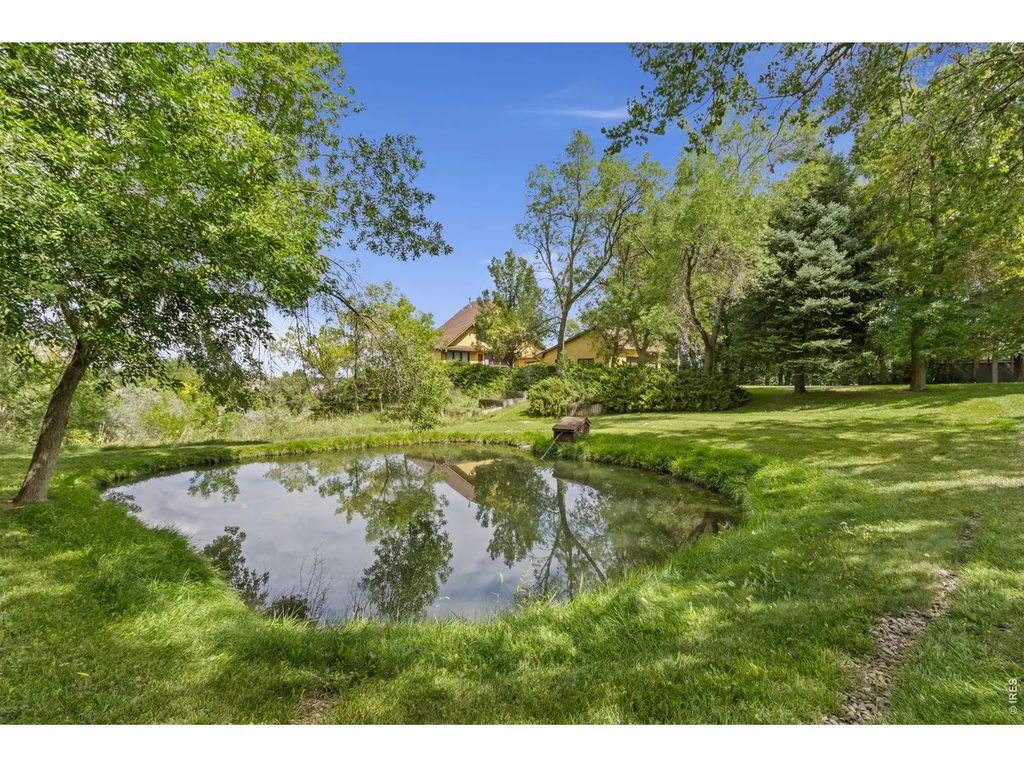 5153 Single Tree Dr, Loveland