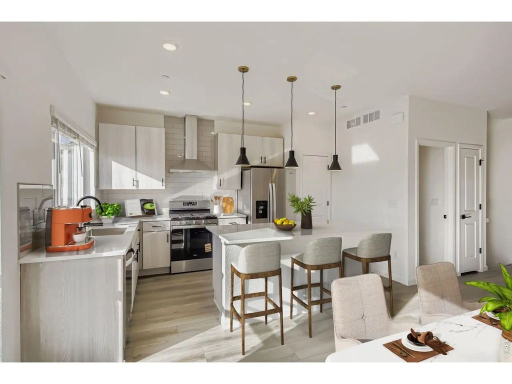 1003 Schlagel St 2, Fort Collins