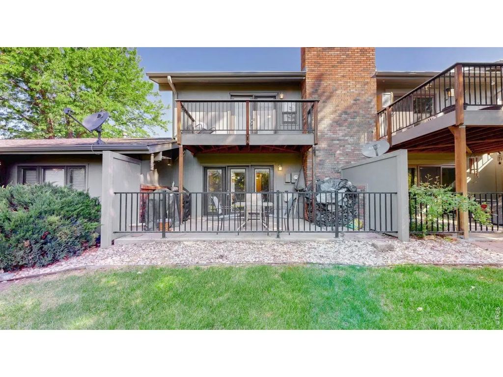 1404 Adriel Dr, Fort Collins