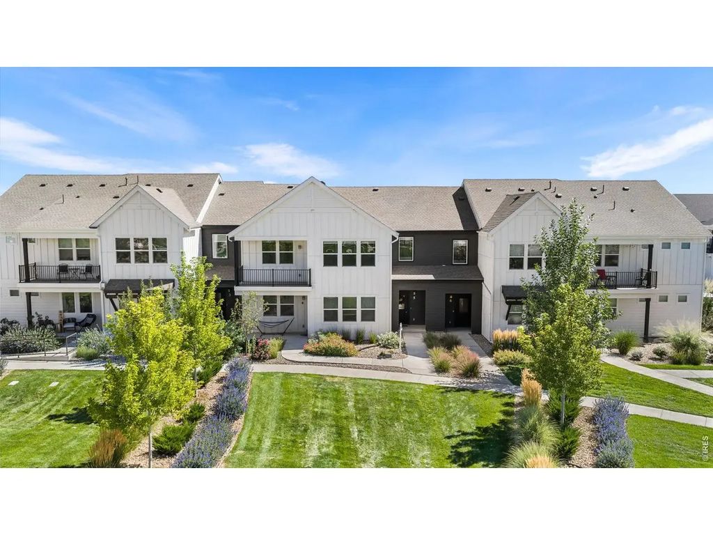 1804 Iron Wheel Dr 5, Windsor