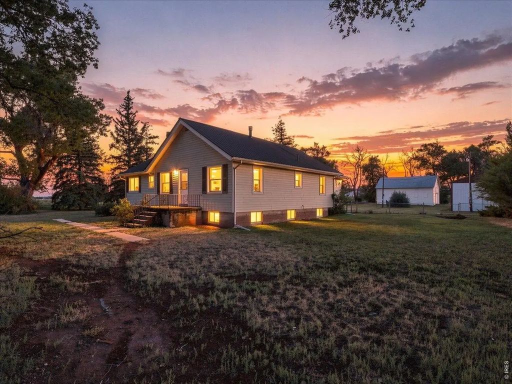 1127 W County Road 66, Fort Collins