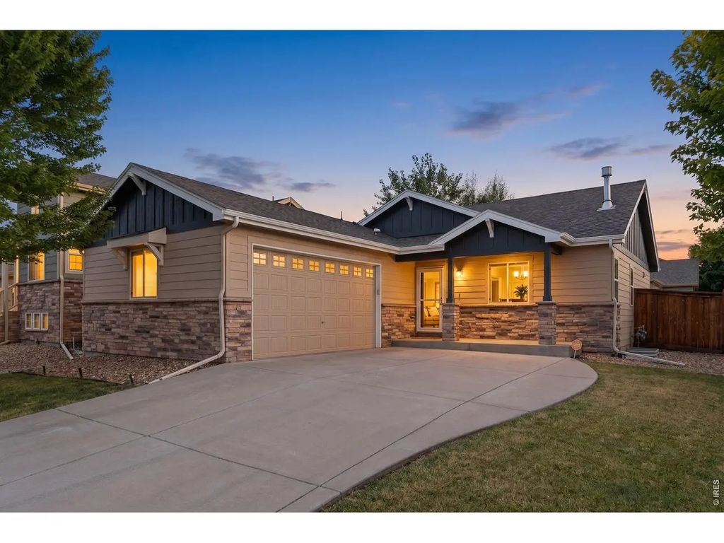 3393 Janus Dr, Loveland