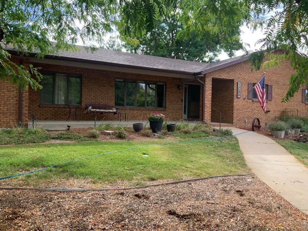 1230 43rd Ave, Greeley