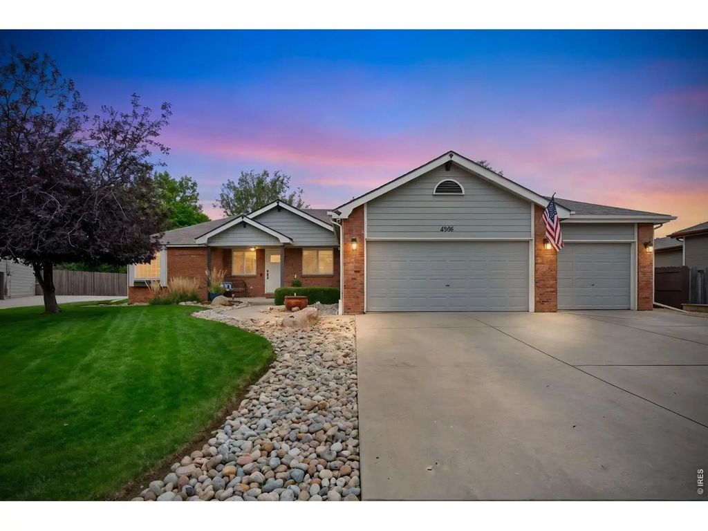 6306 Oakwood Ct, Loveland